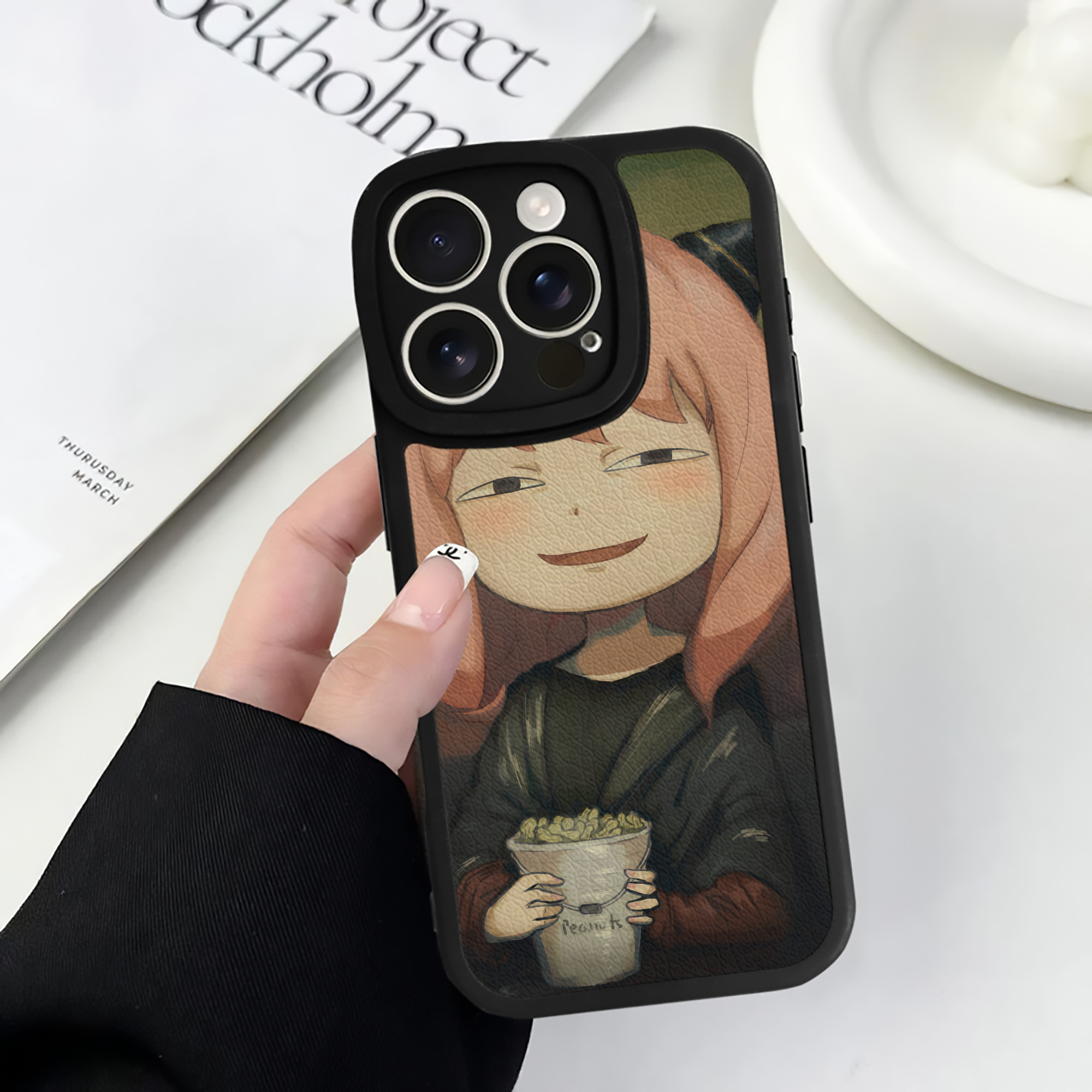 （画像用） SPY×FAMILY间谍家家酒 【iPhone 16シリーズ対応】シリコンスマホケース（レザー調） 材質：シリコン
